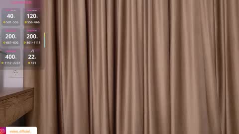 Snapshot of evierosie chatting on February 7, 1:31 am Evie online show from February 7, 1:31 am