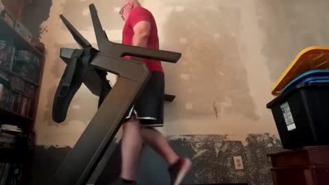 Snapshot of evil06942 chatting on November 24, 11:37 pm evil06942 online show from November 24, 11:37 pm