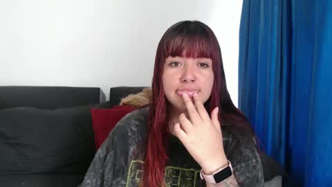 evilheart_69 online show from March 17, 6:33 pm