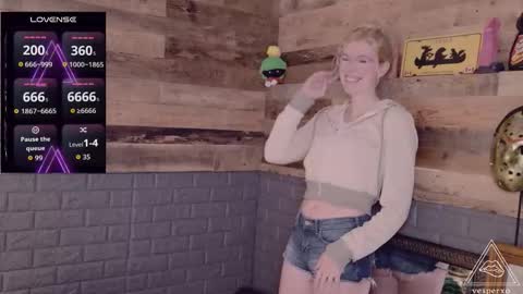 Snapshot of evilvillainess chatting on January 17, 1:05 pm Vesper - online show from January 17, 1:05 pm