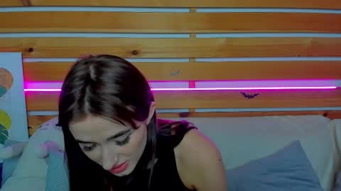 Evis online show from December 19, 2:51 am