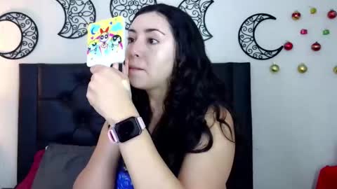 Snapshot of evoletmk chatting on December 5, 11:19 am Evolet online show from December 5, 11:19 am