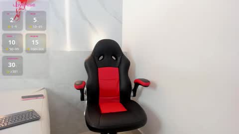 evony_beckerr online show from February 11, 11:26 am