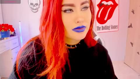 evva_foxxy online show from February 5, 2:59 pm
