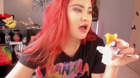 evva_foxxy online show from March 8, 4:28 pm