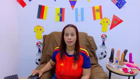evvaa_moon online show from July 10, 12:30 pm