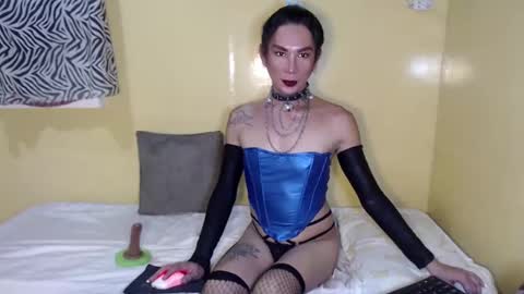 goddess evy-DONT FORGET TO GIVE ME A THUMBS UP AND FOLLOW online show from December 21, 5:14 am