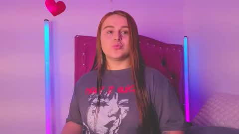 EVY online show from October 14, 1:50 am