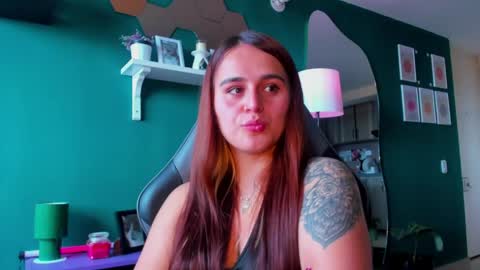 EVY online show from May 15, 6:26 pm