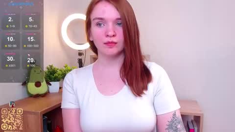 Snapshot of ewajackson chatting on January 10, 11:12 am Eva online show from January 10, 11:12 am