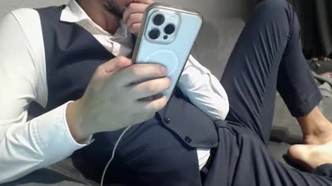 excited222 online show from October 15, 6:19 pm