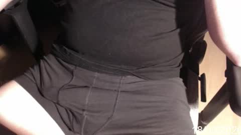 Snapshot of exhib_l0ver chatting on March 18, 8:45 pm exhib_l0ver online show from March 18, 8:45 pm