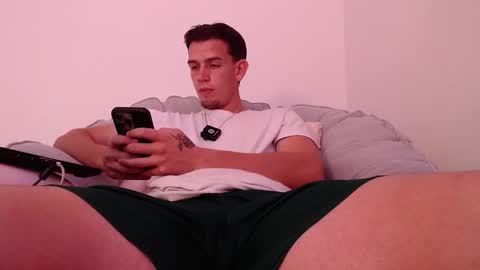 Exi111 online show from September 30, 7:30 pm