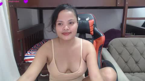 exotic_asian69 online show from March 27, 8:59 am