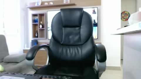 camilo online show from December 2, 10:34 pm