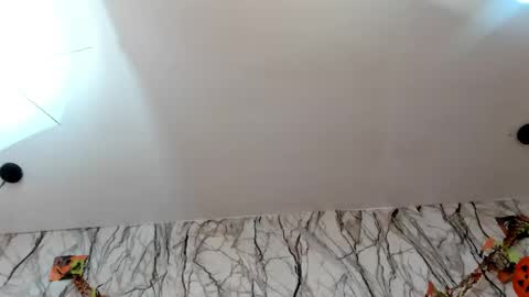 Alison online show from October 20, 7:03 pm