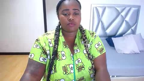 Snapshot of exotic_karmella chatting on October 14, 8:42 pm exotic_karmella online show from October 14, 8:42 pm