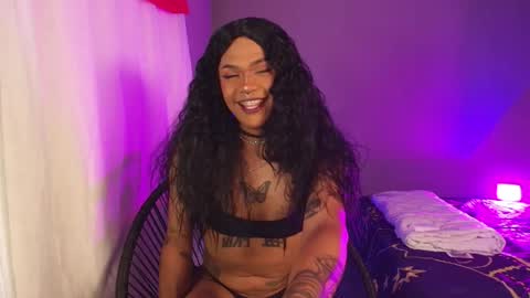 Soy Carla online show from May 13, 5:05 am