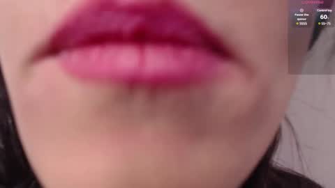 Snapshot of exotica_girl chatting on February 14, 11:10 am exotica_girl online show from February 14, 11:10 am