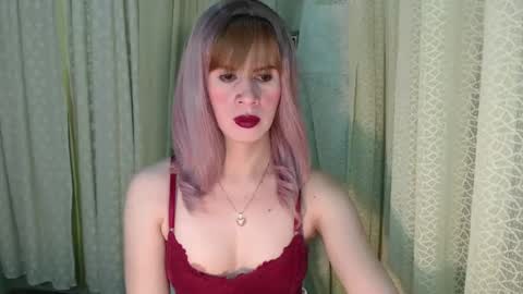 Snapshot of exoticbabes chatting on January 13, 5:33 am exoticbabes online show from January 13, 5:33 am