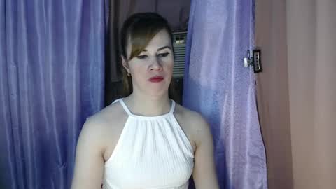 Snapshot of exoticbabes chatting on March 6, 1:27 am exoticbabes online show from March 6, 1:27 am