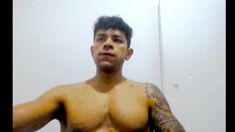 exoticboybigdick online show from January 10, 1:29 am