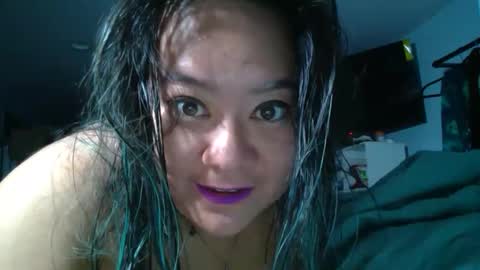 Snapshot of exoticchinadoll chatting on December 28, 7:54 pm Rose online show from December 28, 7:54 pm