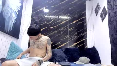 exotichot_couple online show from June 25, 11:09 pm