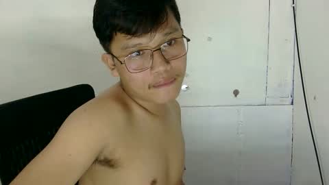 Snapshot of exotichugecock chatting on March 4, 11:38 am Jan online show from March 4, 11:38 am