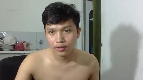 Snapshot of exotichugecock chatting on March 30, 10:33 pm Jan online show from March 30, 10:33 pm