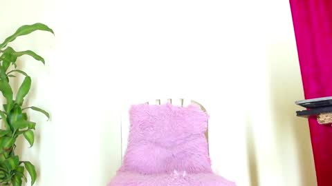 Snapshot of exotiic_sara chatting on January 1, 4:29 pm SARA online show from January 1, 4:29 pm