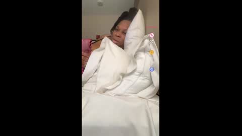 exotiiccmonroe1 online show from September 29, 2:38 am