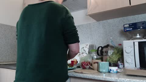 Snapshot of exponentex5 chatting on December 2, 11:07 pm Crystal online show from December 2, 11:07 pm