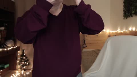 Snapshot of exponentex5 chatting on December 18, 4:20 am Crystal online show from December 18, 4:20 am