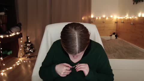 Snapshot of exponentex5 chatting on December 28, 2:43 am Crystal online show from December 28, 2:43 am