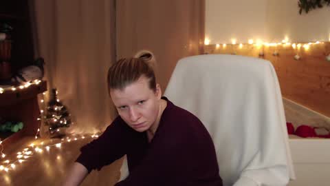 Snapshot of exponentex5 chatting on January 1, 3:34 am Crystal online show from January 1, 3:34 am