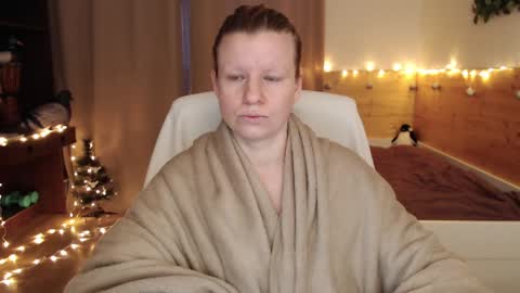 Snapshot of exponentex5 chatting on January 3, 6:44 am Crystal online show from January 3, 6:44 am