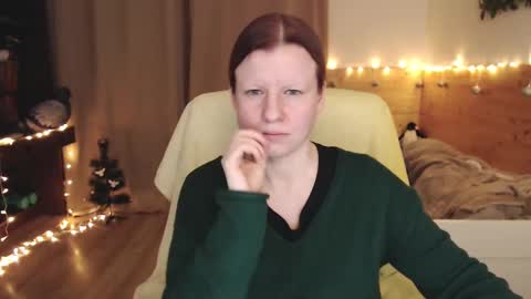 Snapshot of exponentex5 chatting on February 24, 10:14 pm Crystal online show from February 24, 10:14 pm