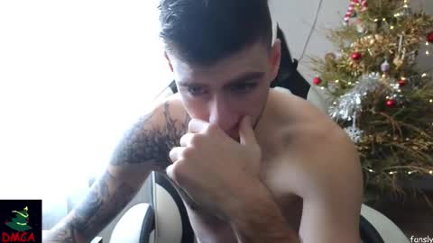 Sweetheart online show from January 10, 9:00 am