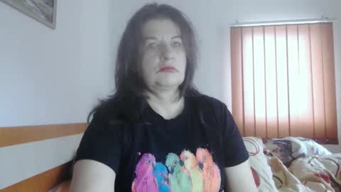 Snapshot of extasymature chatting on October 4, 7:17 am ExtasyMature online show from October 4, 7:17 am