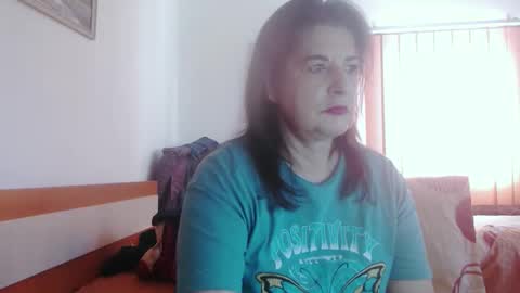 Snapshot of extasymature chatting on October 20, 10:05 am ExtasyMature online show from October 20, 10:05 am