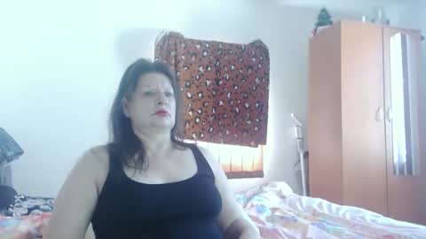 ExtasyMature online show from May 10, 8:41 am