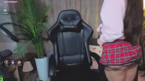 Amelia online show from January 16, 7:45 am