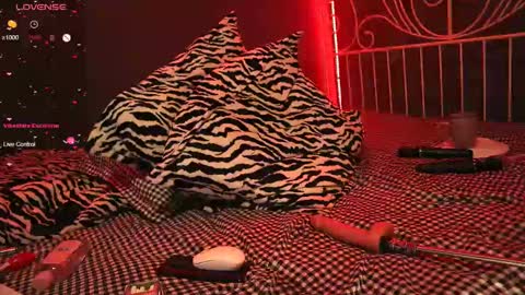 extra_topping online show from February 23, 6:45 pm