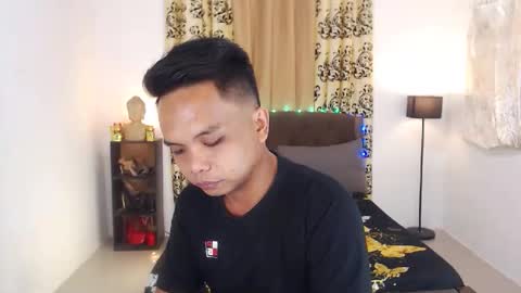 JOHNDAVE online show from September 12, 10:04 am