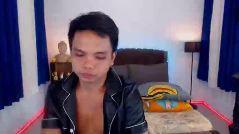 JOHNDAVE online show from October 18, 12:06 pm