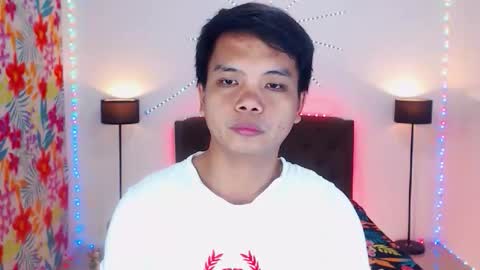 JOHNDAVE online show from February 17, 4:46 pm