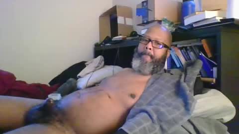 eyequee0007 online show from February 16, 9:55 pm