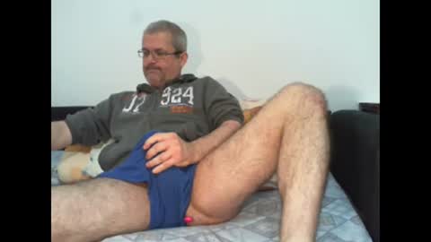 Snapshot of eyes12 chatting on January 30, 2:38 am GEORGE online show from January 30, 2:38 am