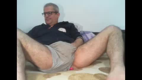 Snapshot of eyes12 chatting on November 2, 4:59 am GEORGE online show from November 2, 4:59 am